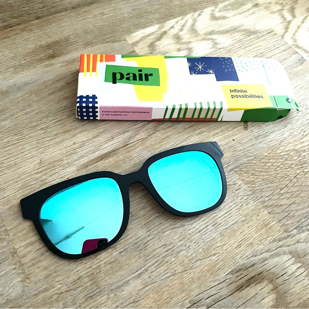 BNIB Pair Eyewear Blue Reflective Sun Top
